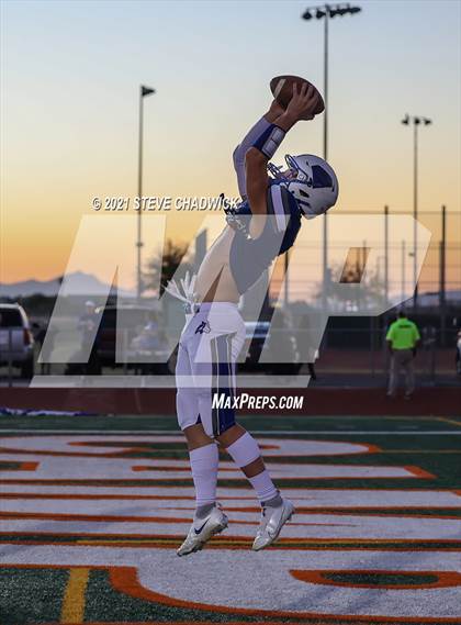 Thumbnail 3 in Yuma Catholic vs Snowflake @ Campo Verde (AIA 3A Final) photogallery.