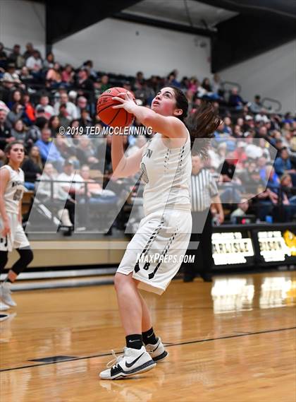Thumbnail 2 in Bigelow vs. Murfreesboro (AAA 2A State Playoff) photogallery.