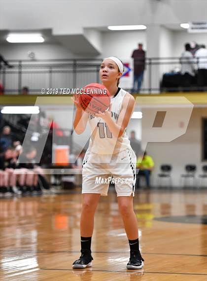 Thumbnail 1 in Bigelow vs. Murfreesboro (AAA 2A State Playoff) photogallery.