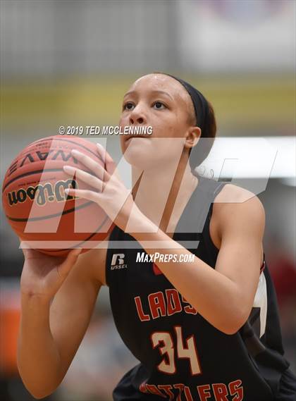 Thumbnail 1 in Bigelow vs. Murfreesboro (AAA 2A State Playoff) photogallery.