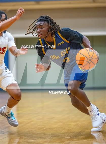 Thumbnail 1 in New Life Christian Academy @ Trinity Christian photogallery.