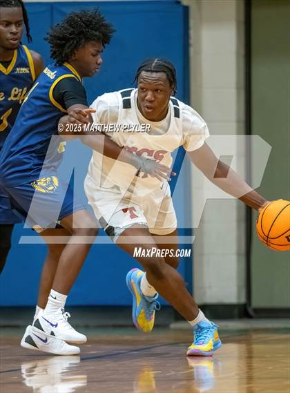 Thumbnail 2 in New Life Christian Academy @ Trinity Christian photogallery.