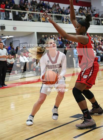 Thumbnail 1 in Bunker Hill vs. Newton-Conover photogallery.