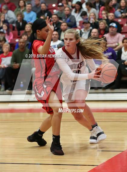 Thumbnail 3 in Bunker Hill vs. Newton-Conover photogallery.