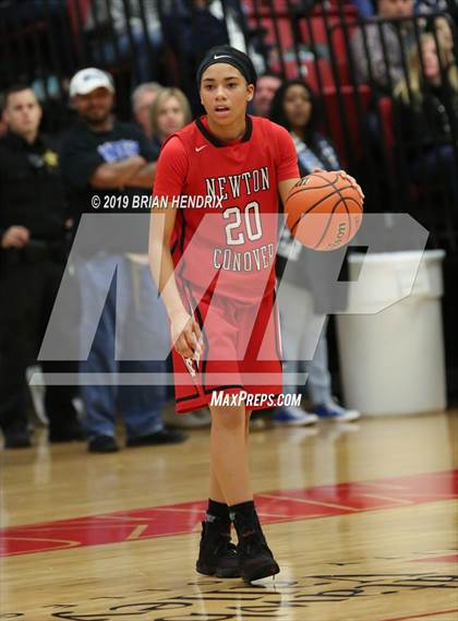 Thumbnail 1 in Bunker Hill vs. Newton-Conover photogallery.