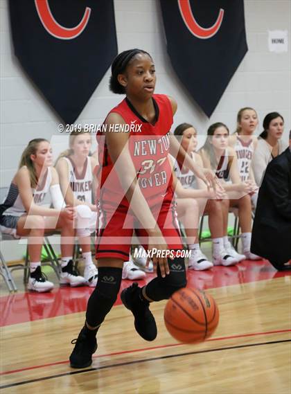 Thumbnail 2 in Bunker Hill vs. Newton-Conover photogallery.
