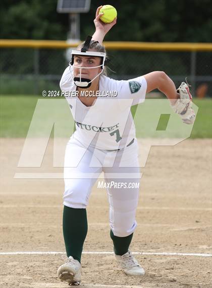 Thumbnail 3 in Lowell Catholic vs Pentucket Regional (MIAA Division 3 Round of 32) photogallery.