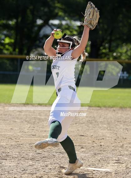 Thumbnail 3 in Lowell Catholic vs Pentucket Regional (MIAA Division 3 Round of 32) photogallery.
