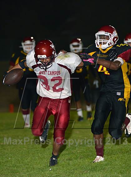 Thumbnail 1 in West Campus vs. Encina Prep photogallery.