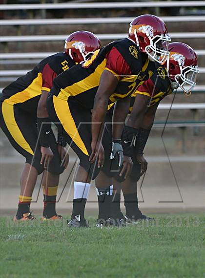 Thumbnail 1 in West Campus vs. Encina Prep photogallery.