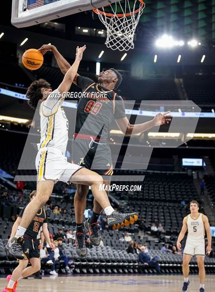 Thumbnail 1 in Crespi vs. Bishop Alemany (Trinity Mission League Showcase) photogallery.