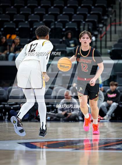 Thumbnail 1 in Crespi vs. Bishop Alemany (Trinity Mission League Showcase) photogallery.