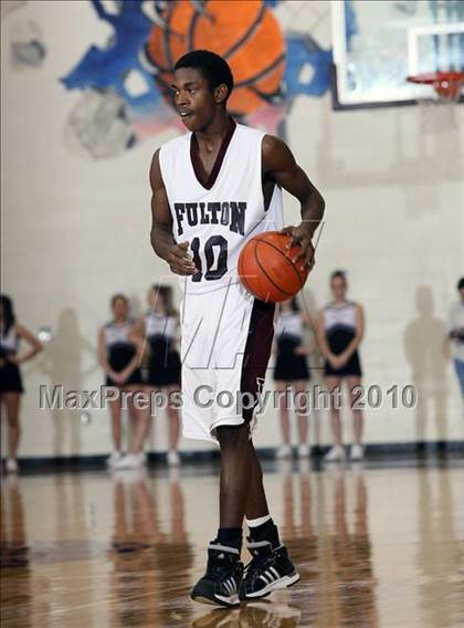 Thumbnail 2 in Fulton vs Unicoi County (Substate AA Region 2) photogallery.