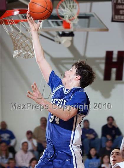 Thumbnail 3 in Fulton vs Unicoi County (Substate AA Region 2) photogallery.