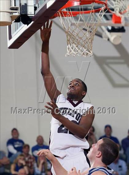 Thumbnail 3 in Fulton vs Unicoi County (Substate AA Region 2) photogallery.