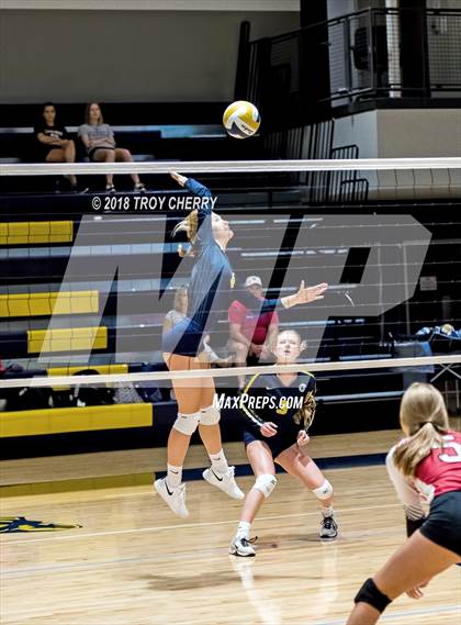 Thumbnail 2 in Carmel Christian vs Covenant Classical  photogallery.
