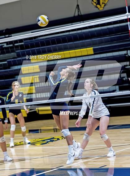 Thumbnail 1 in Carmel Christian vs Covenant Classical  photogallery.