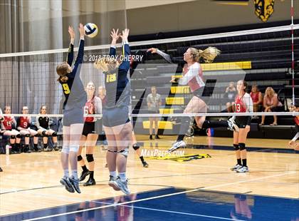 Thumbnail 3 in Carmel Christian vs Covenant Classical  photogallery.