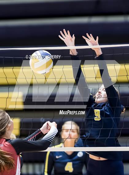 Thumbnail 2 in Carmel Christian vs Covenant Classical  photogallery.