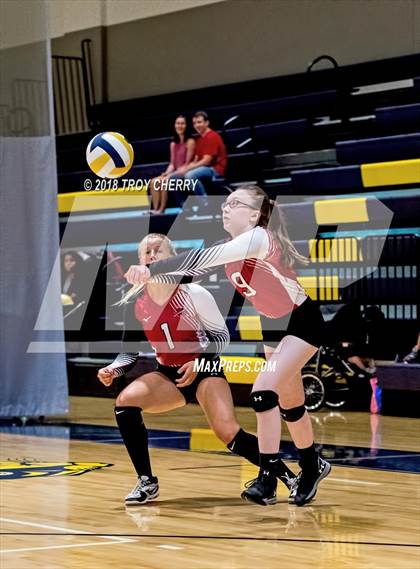 Thumbnail 1 in Carmel Christian vs Covenant Classical  photogallery.