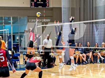 Thumbnail 2 in Carmel Christian vs Covenant Classical  photogallery.