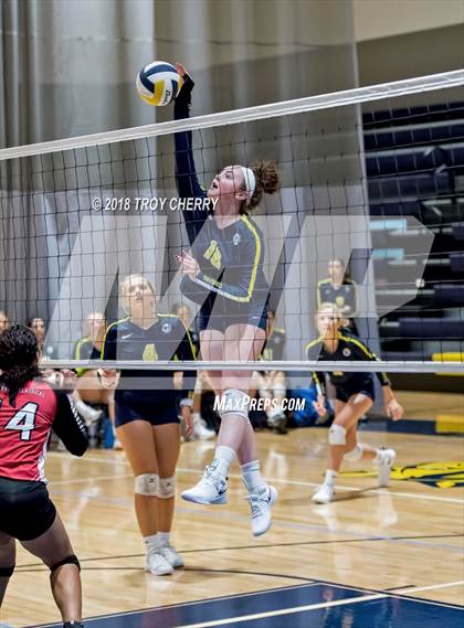 Thumbnail 1 in Carmel Christian vs Covenant Classical  photogallery.
