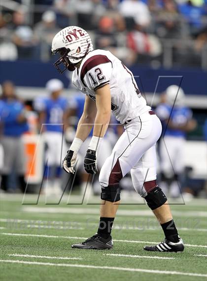 Thumbnail 1 in Cameron Yoe vs. Daingerfield (UIL 2A Division 1 Final) photogallery.