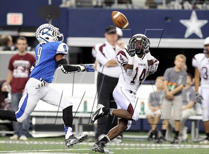 Thumbnail 3 in Cameron Yoe vs. Daingerfield (UIL 2A Division 1 Final) photogallery.