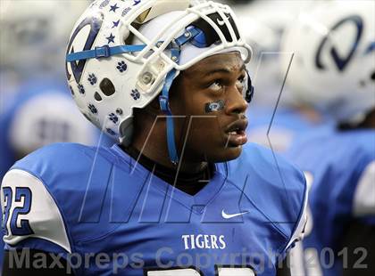 Thumbnail 2 in Cameron Yoe vs. Daingerfield (UIL 2A Division 1 Final) photogallery.
