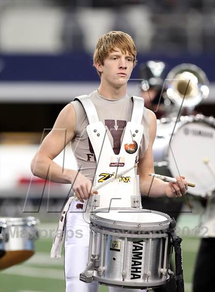 Thumbnail 2 in Cameron Yoe vs. Daingerfield (UIL 2A Division 1 Final) photogallery.