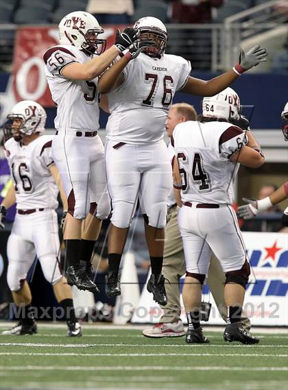 Thumbnail 1 in Cameron Yoe vs. Daingerfield (UIL 2A Division 1 Final) photogallery.