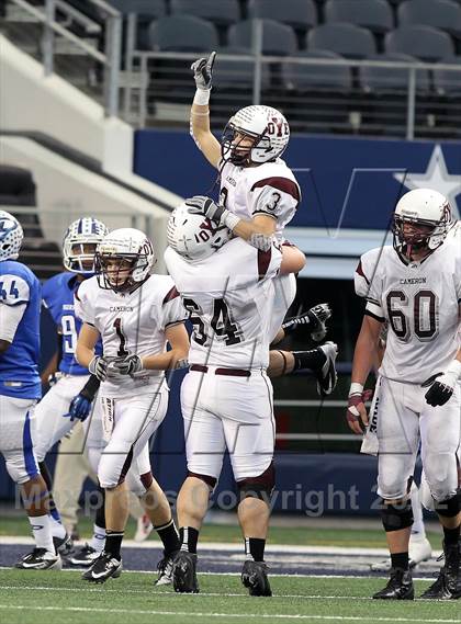 Thumbnail 1 in Cameron Yoe vs. Daingerfield (UIL 2A Division 1 Final) photogallery.