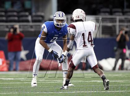 Thumbnail 1 in Cameron Yoe vs. Daingerfield (UIL 2A Division 1 Final) photogallery.
