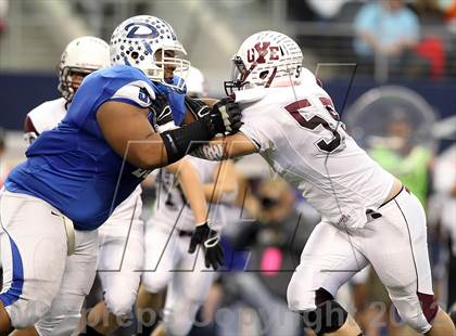Thumbnail 2 in Cameron Yoe vs. Daingerfield (UIL 2A Division 1 Final) photogallery.