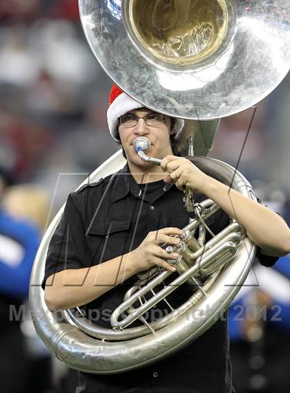 Thumbnail 3 in Cameron Yoe vs. Daingerfield (UIL 2A Division 1 Final) photogallery.