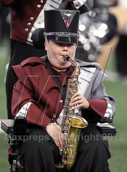Thumbnail 3 in Cameron Yoe vs. Daingerfield (UIL 2A Division 1 Final) photogallery.