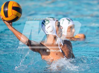 Thumbnail 2 in Santa Fe Christian vs. Oceanside (CIF San Diego Section D3 Quarterfinal) photogallery.