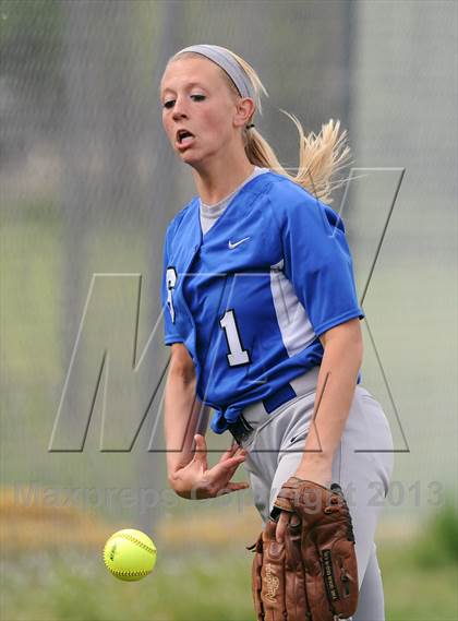 Thumbnail 1 in Southington @ Farmington photogallery.