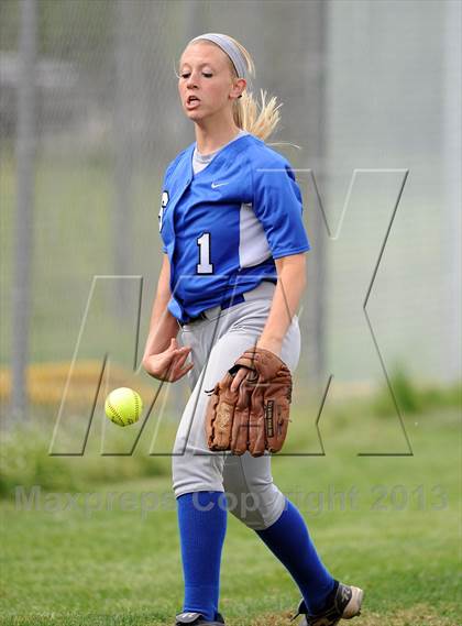 Thumbnail 3 in Southington @ Farmington photogallery.