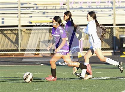 Thumbnail 3 in North Canyon vs. Sierra Linda (JV) photogallery.