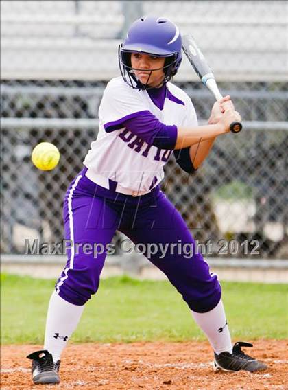 Thumbnail 1 in Tomball Memorial vs Dayton (Fort Bend Christian Classic) photogallery.
