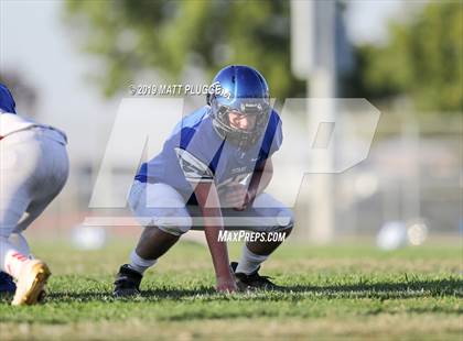 Thumbnail 3 in Frontier vs. Paso Robles photogallery.