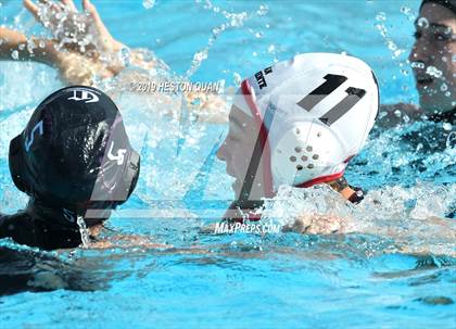 Thumbnail 2 in San Clemente vs Carlsbad (Irvine SoCal Championship) photogallery.