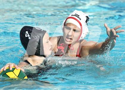 Thumbnail 3 in San Clemente vs Carlsbad (Irvine SoCal Championship) photogallery.