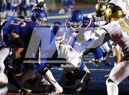 Thumbnail 2 in Elk Grove @ Folsom (CIF SJS Semifinal Playoff) photogallery.