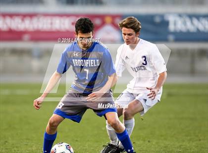 Thumbnail 2 in Broomfield vs. Boulder (CHSAA 5A Final) photogallery.