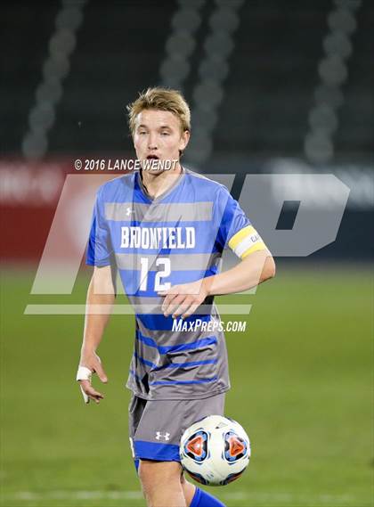 Thumbnail 2 in Broomfield vs. Boulder (CHSAA 5A Final) photogallery.
