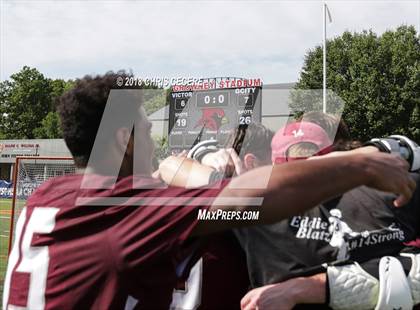 Thumbnail 2 in Victor vs. Garden City (NYSPHSAA Class B Final) photogallery.