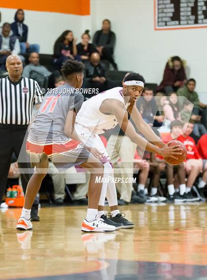 Thumbnail 3 in Dulaney vs. Boy's Latin (Oakland Mills Holiday Tournament) photogallery.