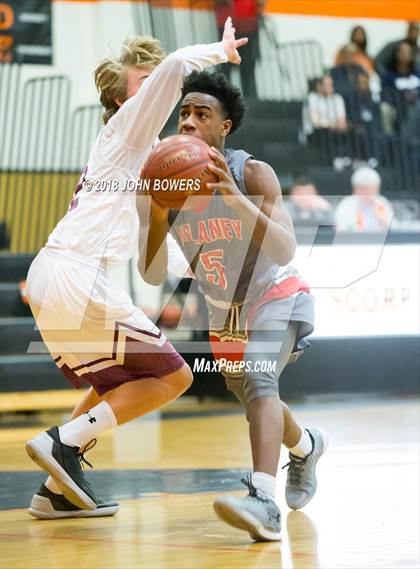 Thumbnail 2 in Dulaney vs. Boy's Latin (Oakland Mills Holiday Tournament) photogallery.